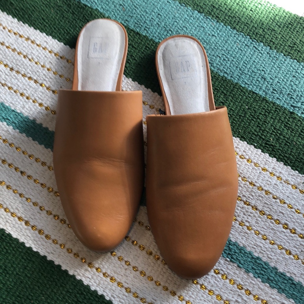 Brown mules!